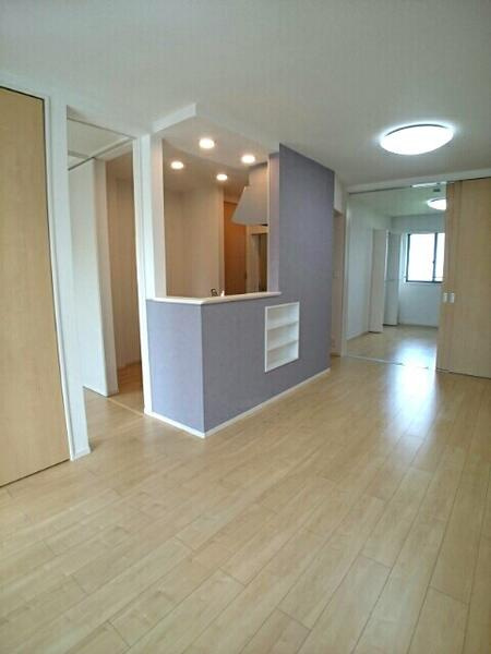 ルポゼＢの居間・リビング