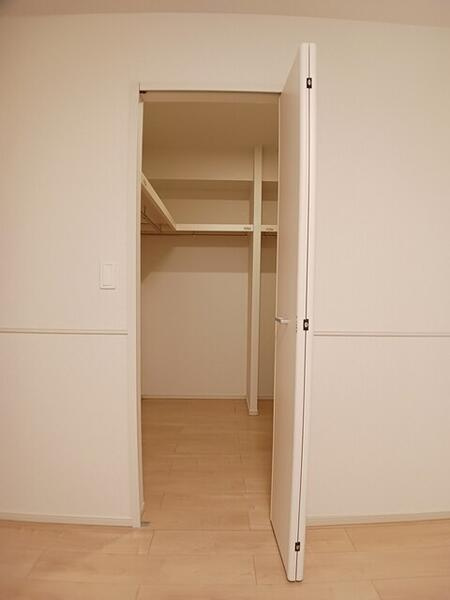 リアンＡの洗面所