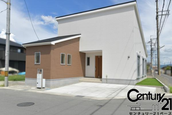 リナージュ白橿町 ／新築一戸建