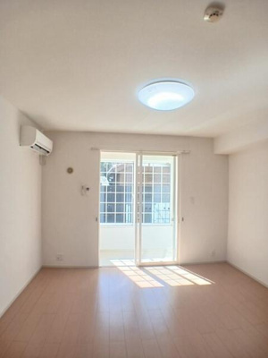 【洋室】 | プリムローズ