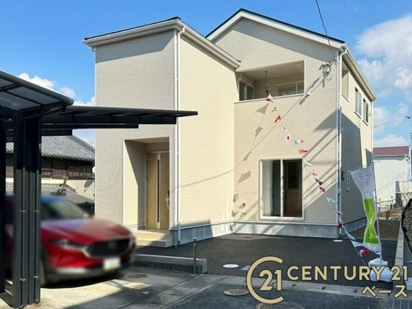 クレイドルガーデン満願寺町 ／新築一戸建の外観|■現地撮影写真■耐震等級３の地震に強い安心の邸宅！雨で汚れを洗い流してくれるセルフクリーニング機能付き外壁！お気軽にお問い合わせください！