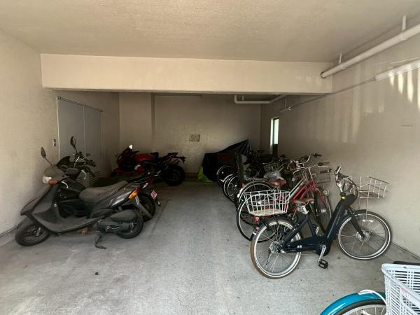 パークピア富岡2の駐車場|自転車バイクもOK！！