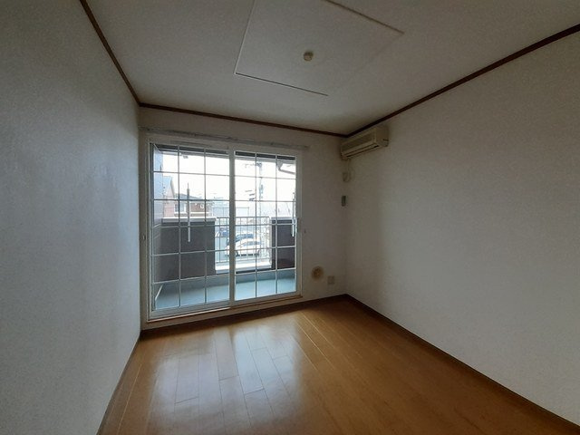 ベルソー　Ａの居間・リビング