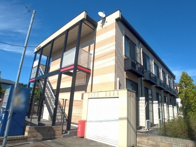 レオパレスアルカディアン