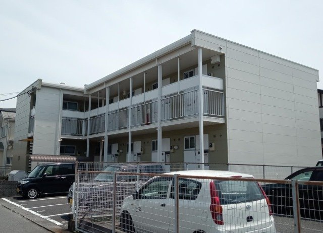 レオパレスグリーンサイド１６の外観