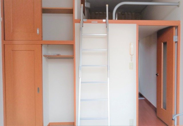 レオパレスグリーンサイド１６の内装