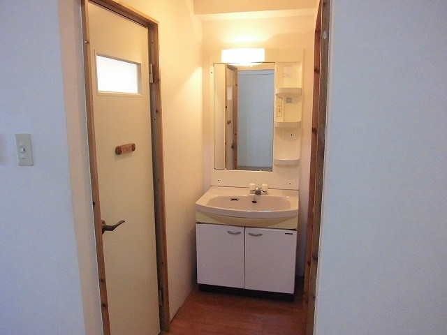  | フレアサウスマリーナ | ＊現状優先とします。