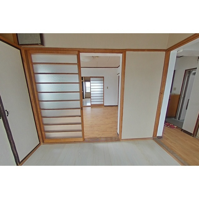 BLUEROSE咲の居間・リビング|南洋室6帖