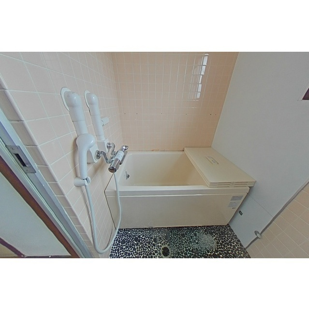 BLUEROSE咲の浴室