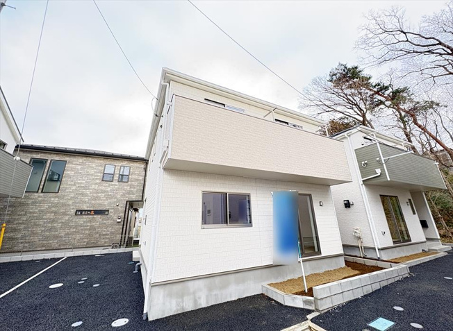 【外観】 | 朝霞市宮戸3丁目　新築一戸建住宅　全16棟　(志木本店) | 完成済みのためいつでも内覧可能です！
全16区画の大型開発分譲地につき住環境良好！