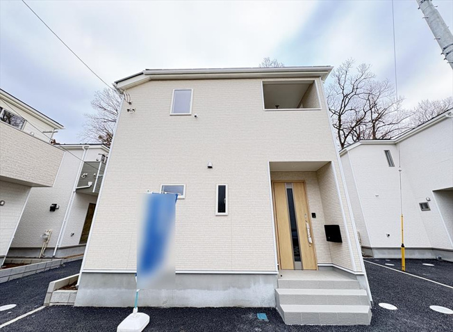 【外観】 | 朝霞市宮戸3丁目　新築一戸建住宅　全16棟　(志木本店) | 完成済みのためいつでも内覧可能です！
全16区画の大型開発分譲地につき住環境良好！