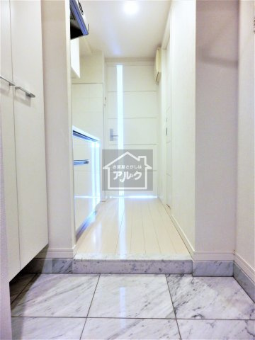 ステージグランデ平和台の玄関|同仕様