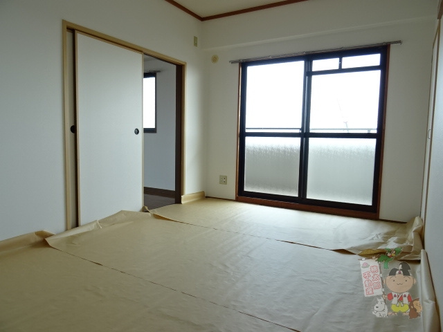 アリベ東古松の和室