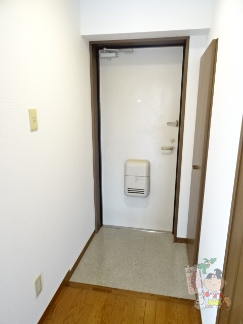 アリベ東古松の玄関