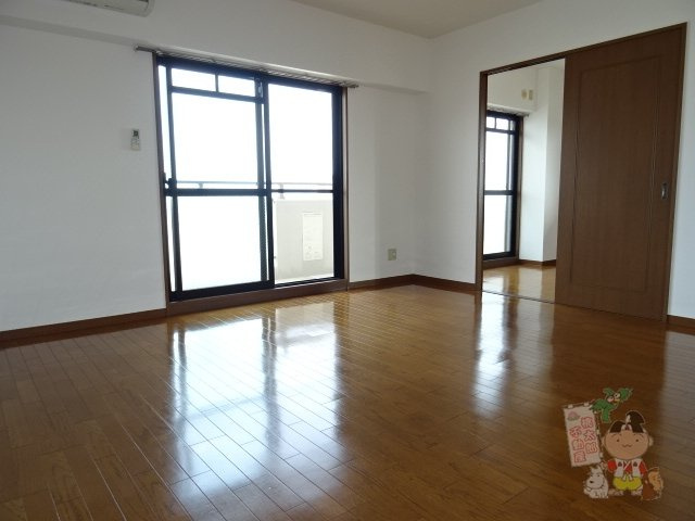 アリベ東古松の居間・リビング