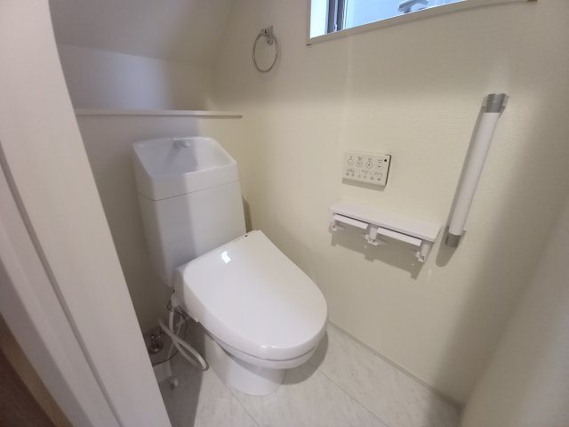 【いわき市常磐関船町1期／限定1棟】◆選べる豪華家電キャンペーン実施中♪◆ のトイレ|シンプルで使いやすいトイレです