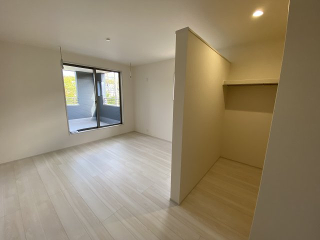 【いわき市常磐関船町1期／限定1棟】◆選べる豪華家電キャンペーン実施中♪◆ の洋室|◆居室の写真です◆　木の温もりがナチュラルでくつろげる空間ですね♪　子供部屋としても、寝室としても、どんなインテリアにしようか…選ぶ楽しみが増えますね♪