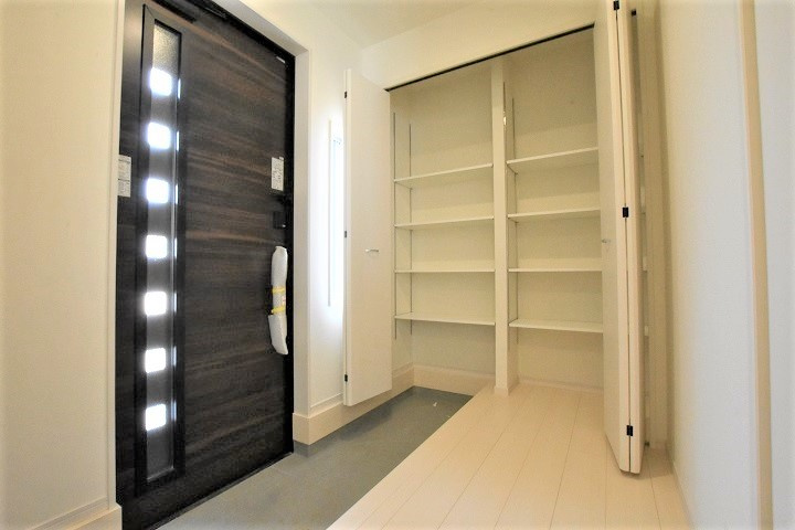 【いわき市若葉台】　限定１棟　◇期間限定キャンペーン開催◇の玄関|毎日通る玄関はこちらです