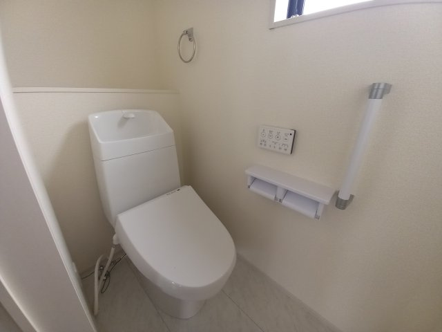 【いわき市若葉台】　限定１棟　◇期間限定キャンペーン開催◇のトイレ|同施工◆ゆったりとした空間のトイレです