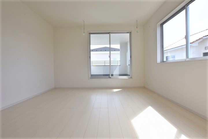 【いわき市若葉台】　限定１棟　◇期間限定キャンペーン開催◇の洋室|同施工◆居室の写真です◆　木の温もりがナチュラルでくつろげる空間ですね♪　子供部屋としても、寝室としても、どんなインテリアにしようか…選ぶ楽しみが増えますね♪