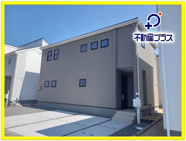 【小名浜諏訪町　全２棟／1号棟】◆ご成約特典として人気家電プレゼント中♪◆　デザイナーズ建売住宅♪　