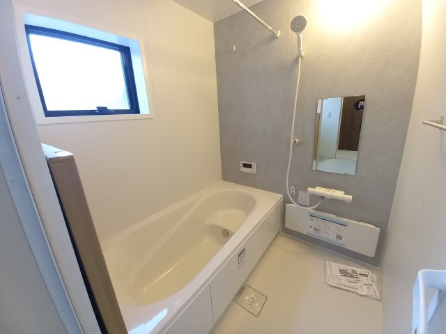 【いわき市平下川原　全２棟／2号棟】　◇◆＼期間限定キャンペーン開催♪／◇◆の浴室|◆ユニットバスの写真です◆　フルオート機能で、時間帯を気にせず、家族全員が暖かい湯船に浸かることができます。　一日の疲れを癒してくれそうですね♪