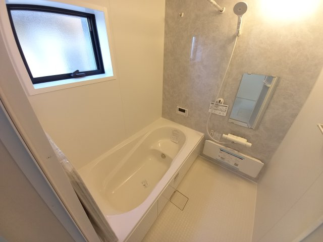 【いわき市平下川原　全２棟／1号棟】　◇◆＼期間限定キャンペーン開催♪／◇◆の浴室|◆ユニットバスの写真です◆　フルオート機能で、時間帯を気にせず、家族全員が暖かい湯船に浸かることができます。　一日の疲れを癒してくれそうですね♪