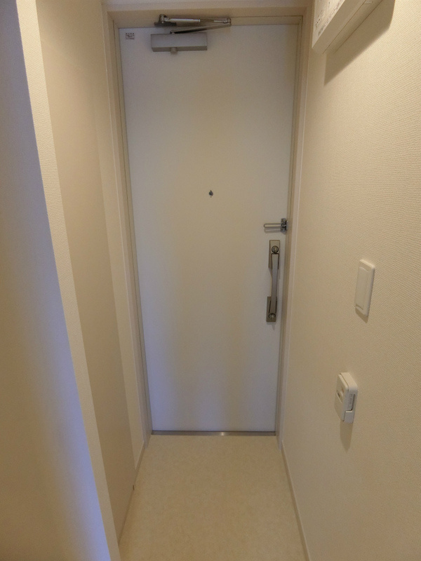 NB 小手指の玄関|明るい玄関です