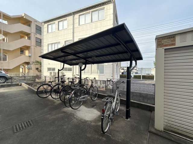 レオネクストエルーセラハイツのその他