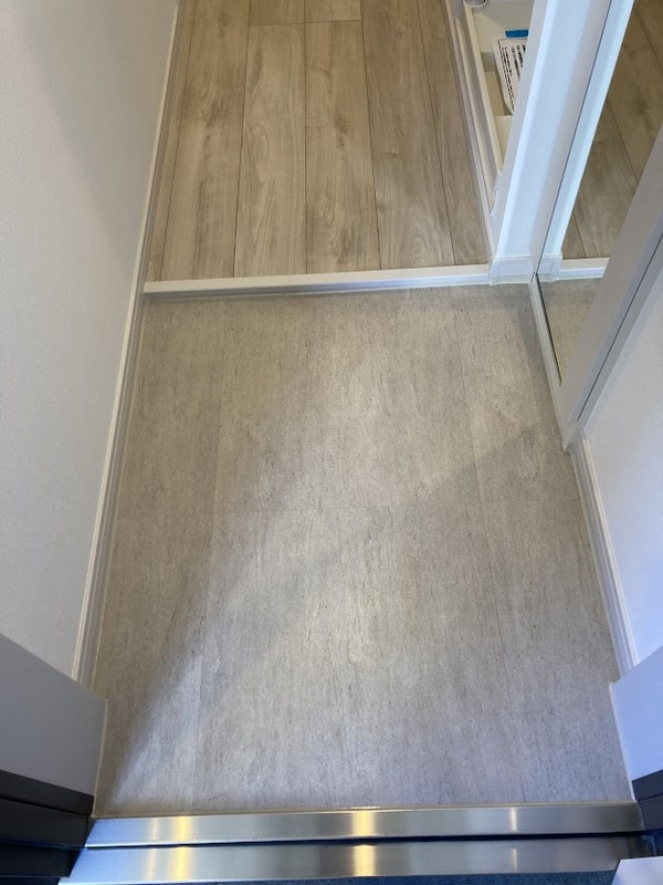 リブリ・V*ris　上広谷の玄関|毎日通る玄関はこちらです