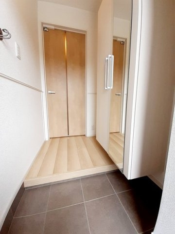 ヴィラ　ミスズ　Ⅱの玄関|きれいな玄関です