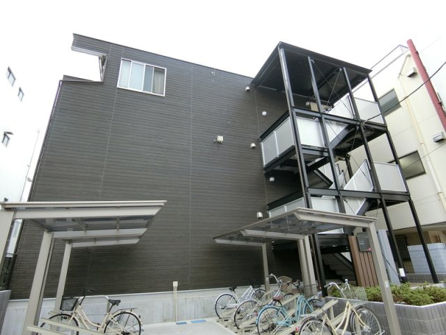 リブリ・新所沢のエントランス|建物の内部です