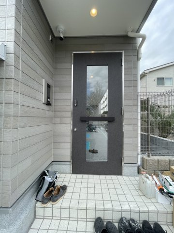 リブリ・メルシャン南町のエントランス|落ち着いたエントランスです