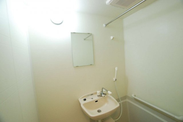 レオパレスパーシモンの内装|きれいな内装です