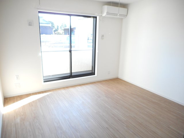 アストライアの居間・リビング|ゆったりとしたリビングです