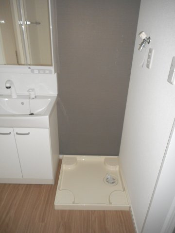 アストライアのその他|洗濯機置場