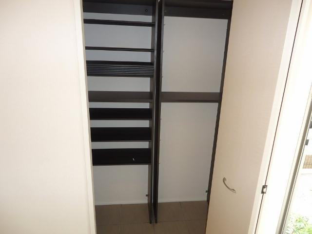 スカイティーナの収納|下駄箱（イメージ）