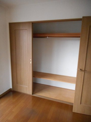 フェアリーズガーデン入西の収納|大きなものも収納できそうです