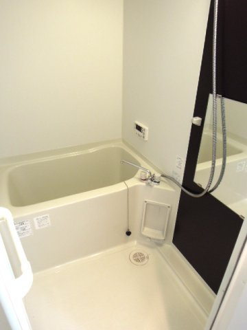 ステラの浴室|日々の疲れを癒すお風呂付です