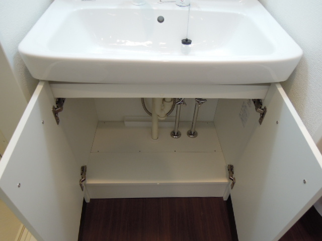 ステラの収納|洗面化粧台 収納部分