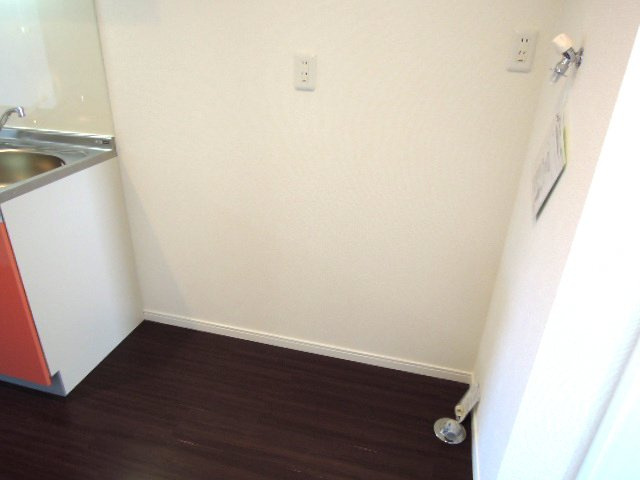 ステラのその他|冷蔵庫・洗濯機置場