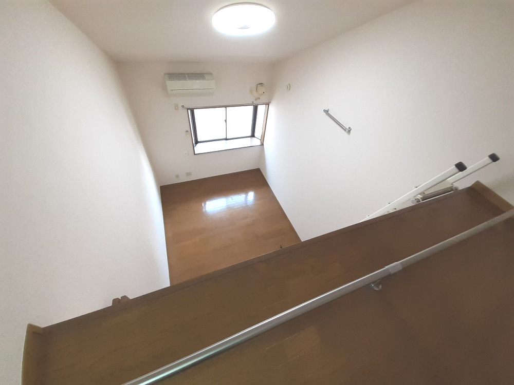 あるゾウパレス溝端町の内装|明るい色調の室内です