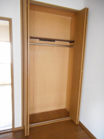 あるゾウパレス溝端町の収納|収納スペースです