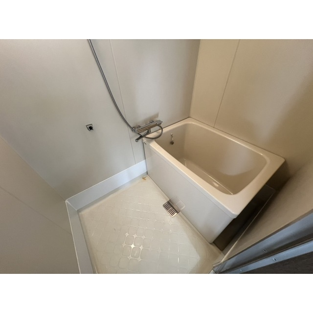 サンハイツ和泉の浴室|日々の疲れを癒すお風呂付です