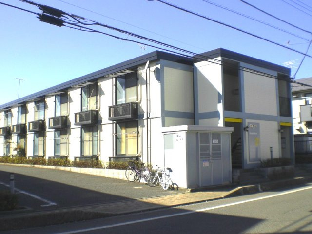 レオパレスＭ＆Ｙの外観|落ち着いた雰囲気の外観です