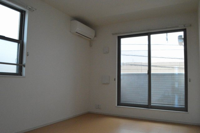 ウィーバー・ハウスの居間・リビング|ゆったりとしたリビングです