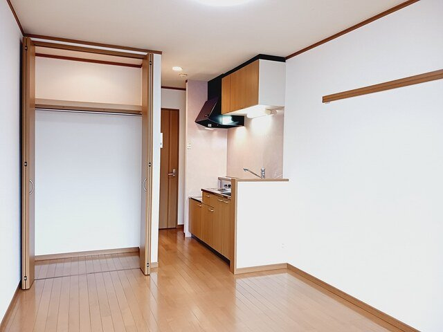 エスペランスの内装|明るい色調の室内です