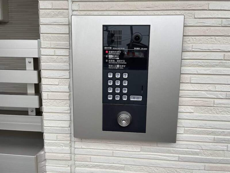 リブリ・辰佳・中富町のエントランス|落ち着いたエントランスです