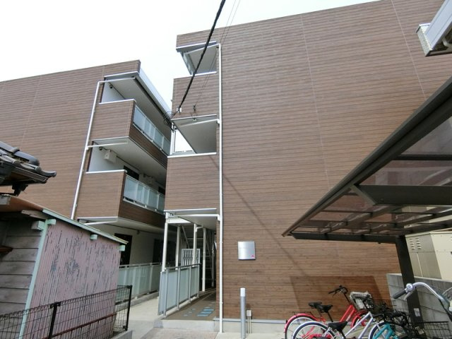 リブリ・Calme-Unのエントランス|建物の内部です