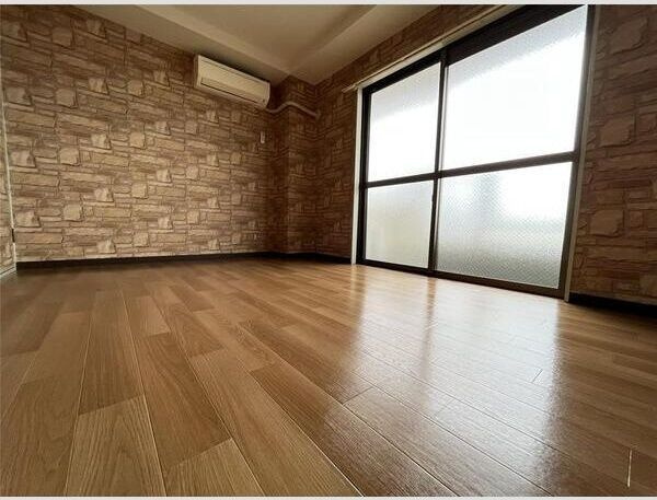 アスカマンションの洋室